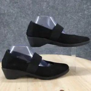 The Flexx Shoes Womens 10 Mary Jane Black Suede Low Wedge Round Toe Casual